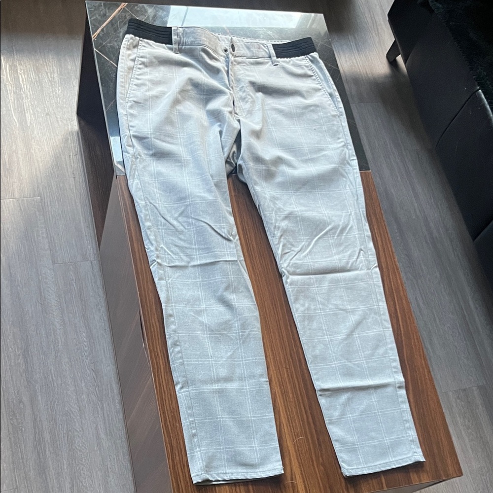 Zara Light Gray Checkered Trousers